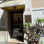 Hotel Family House Roma