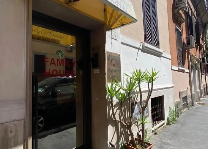 Hotell Family House *