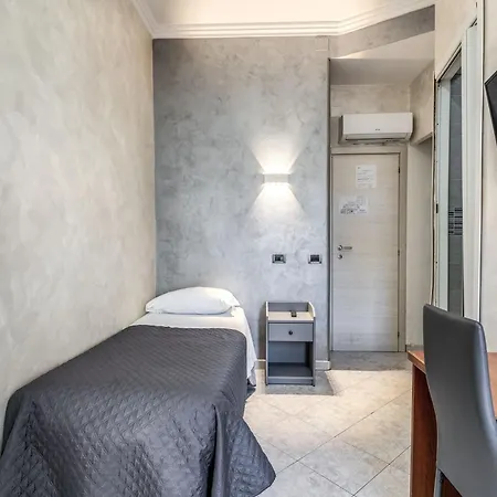 Hotel Family House Rzym
