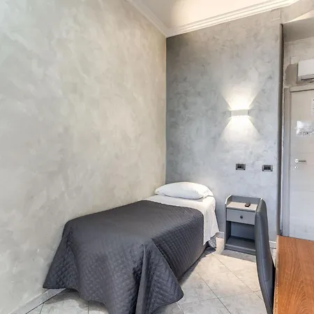 Family House Hotel